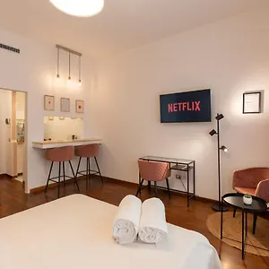  Appartamento Amalia's House, Cozy In Brera Italia